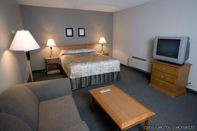 Heritage Inn Hotel & Convention Centre - High River Room photo