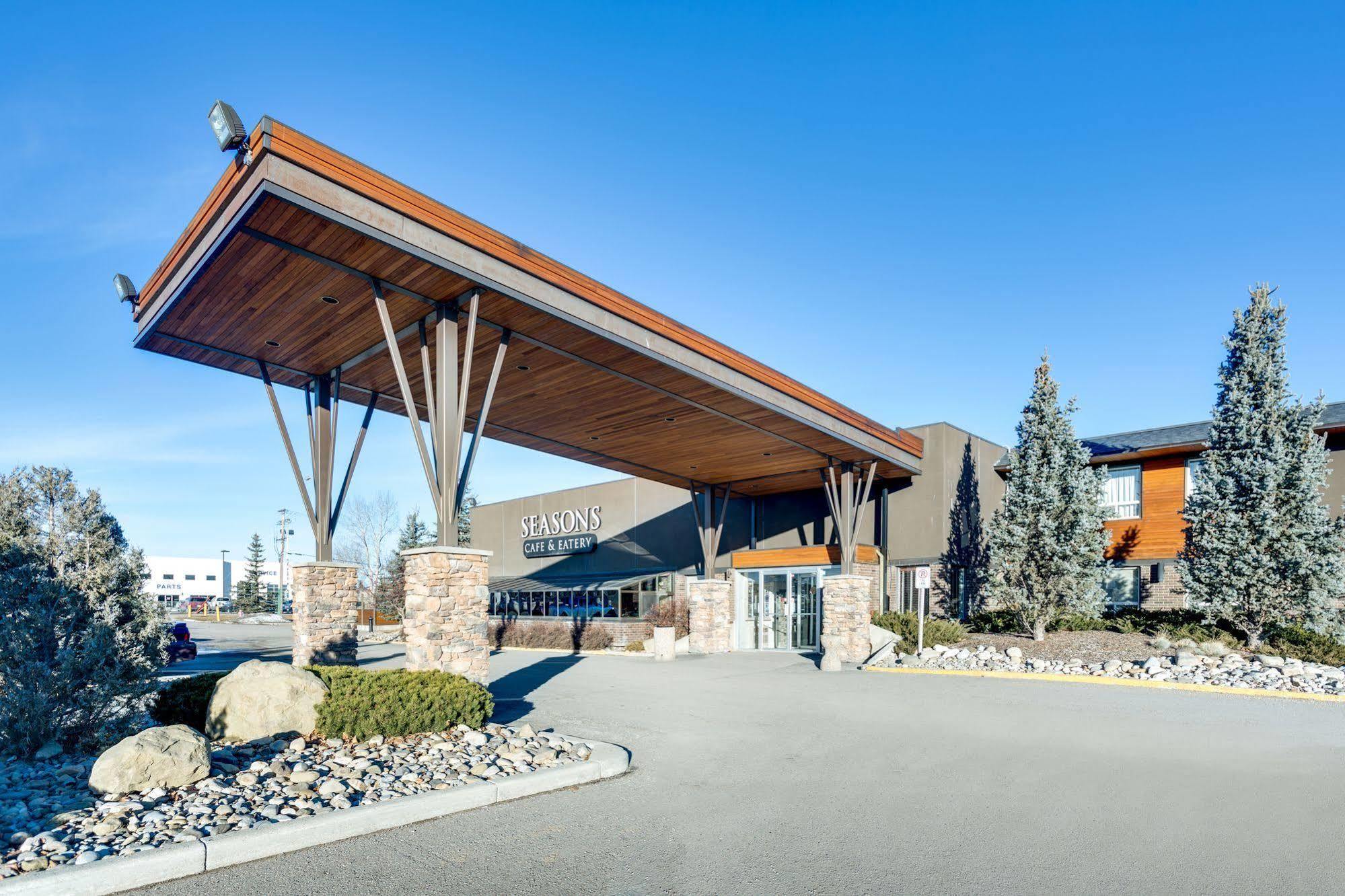 Heritage Inn Hotel & Convention Centre - High River Exterior photo