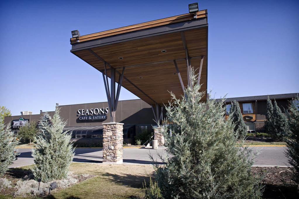 Heritage Inn Hotel & Convention Centre - High River Exterior photo